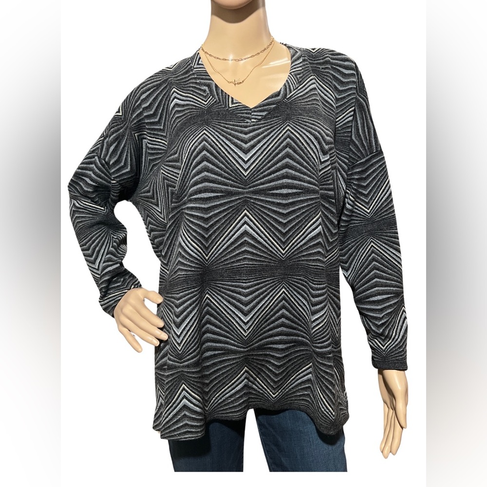 NWT Nally and Millie sweater